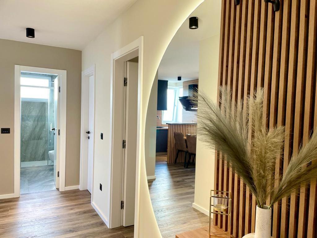 Apartment Linda With Panoramic Sea View Makarska Buitenkant foto