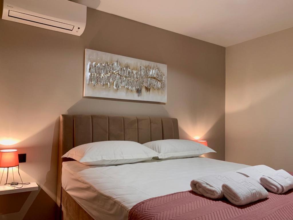Apartment Linda With Panoramic Sea View Makarska Buitenkant foto